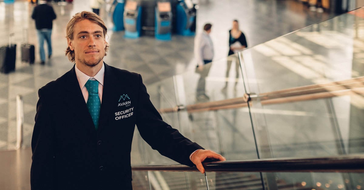 AVARN_Security_officer_airport