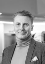 mika_uusi_avarn