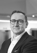 simo_uusi_avarn